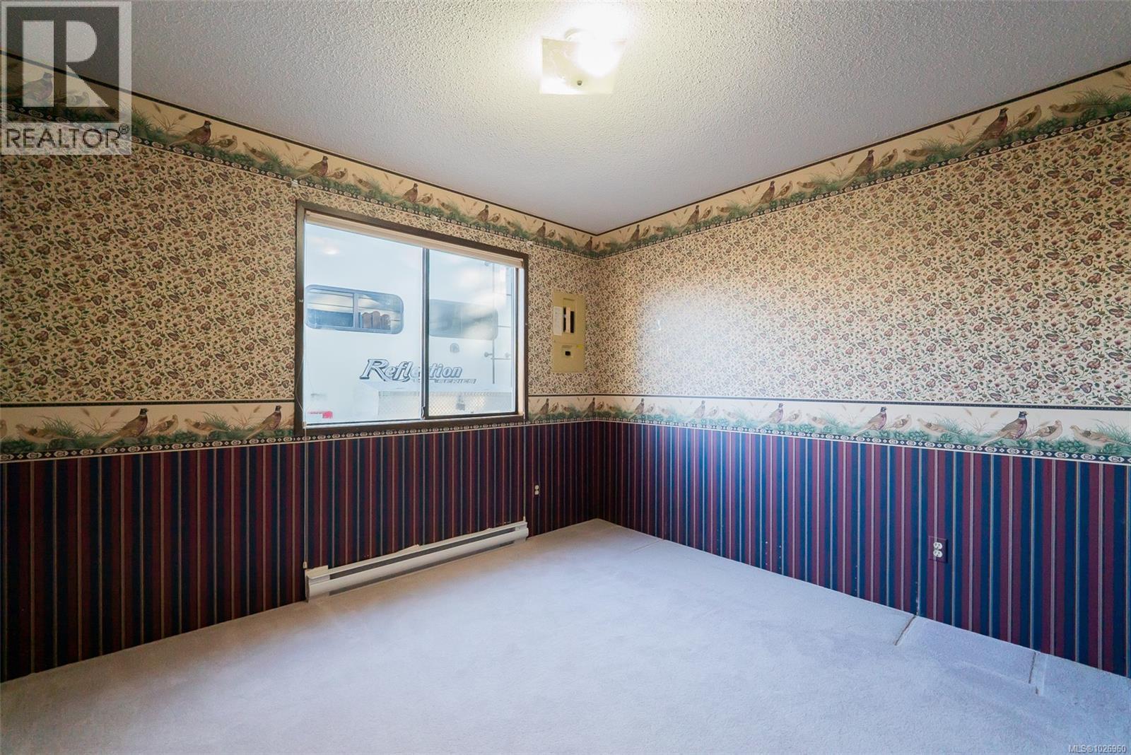 319 Meadow View Pl, Parksville