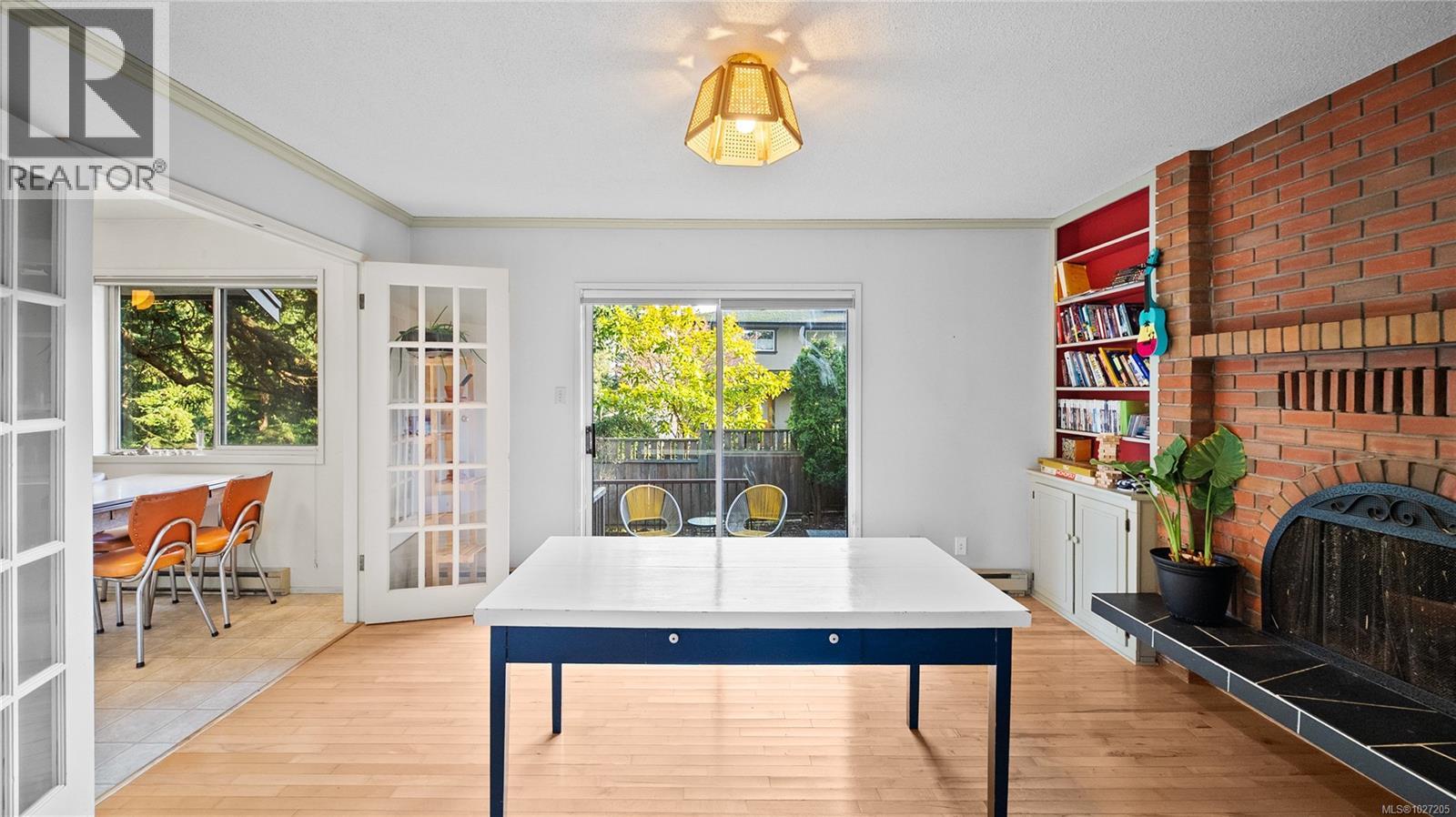  3855 Haro Road, Saanich