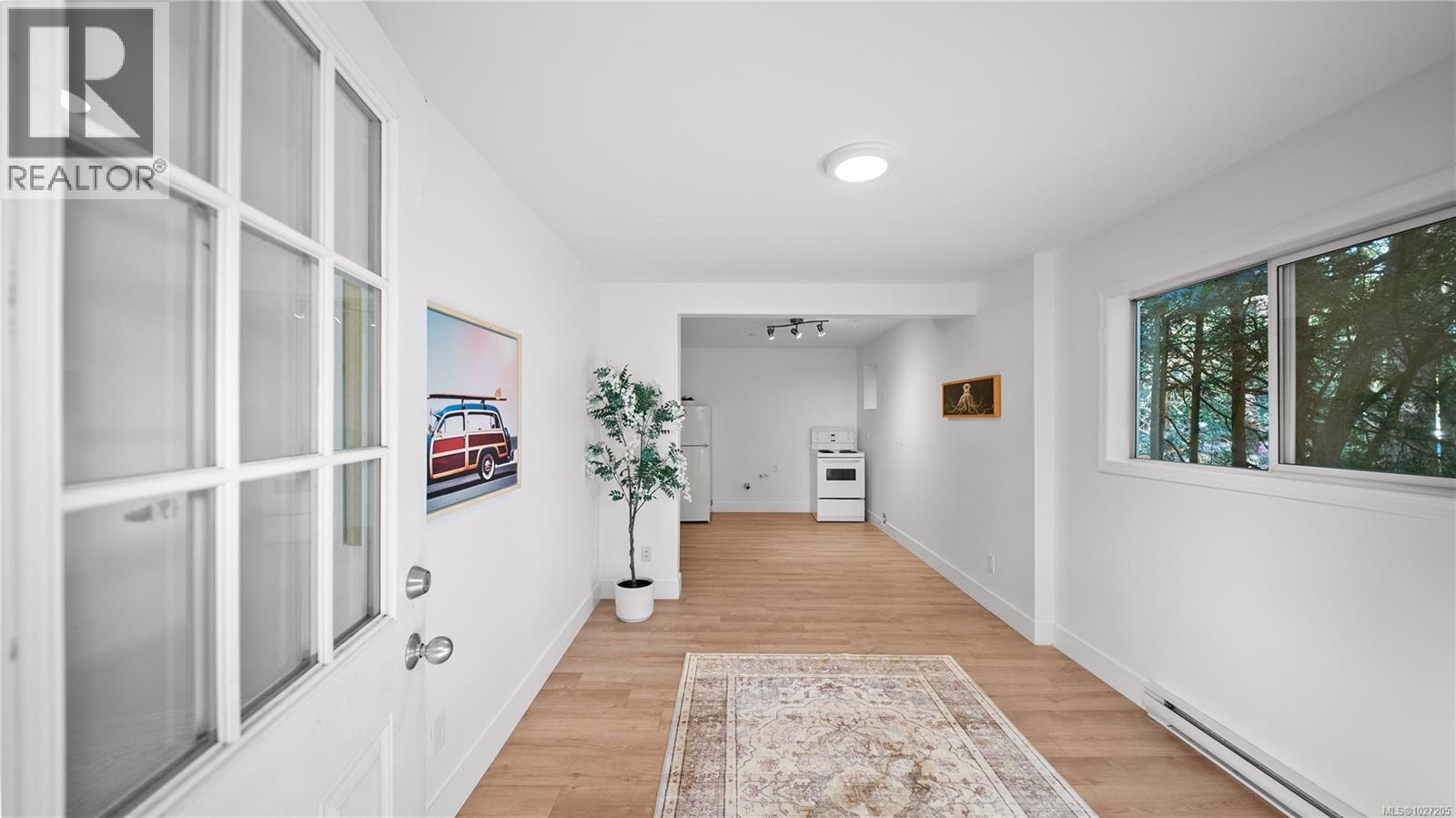  3855 Haro Road, Saanich