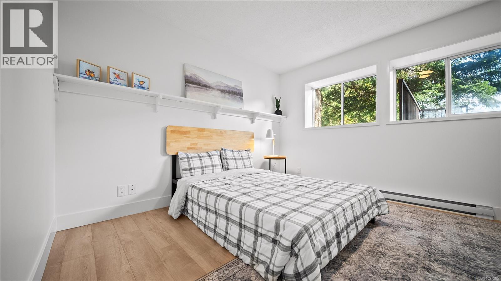  3855 Haro Road, Saanich