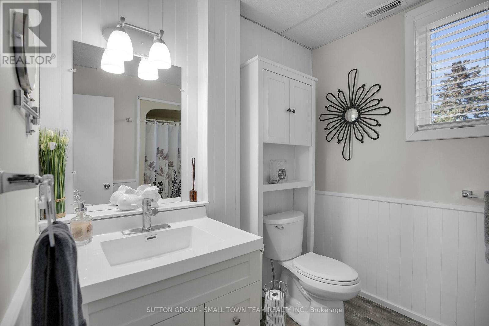 Lower Bathroom