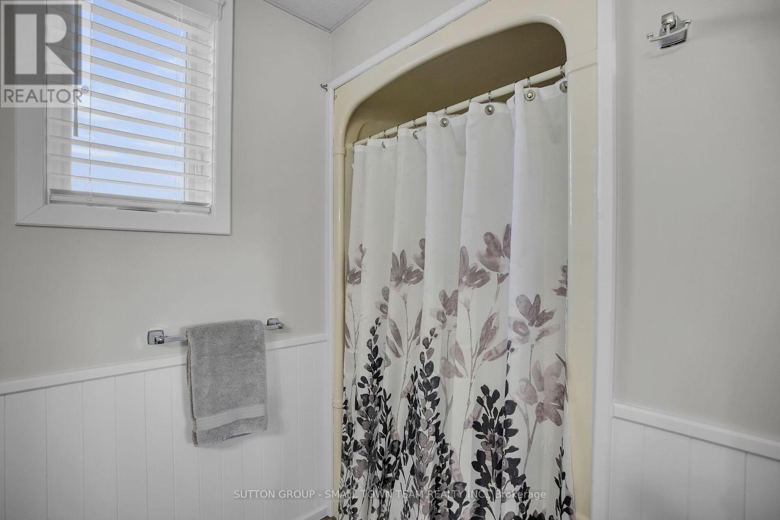 Lower Bathroom