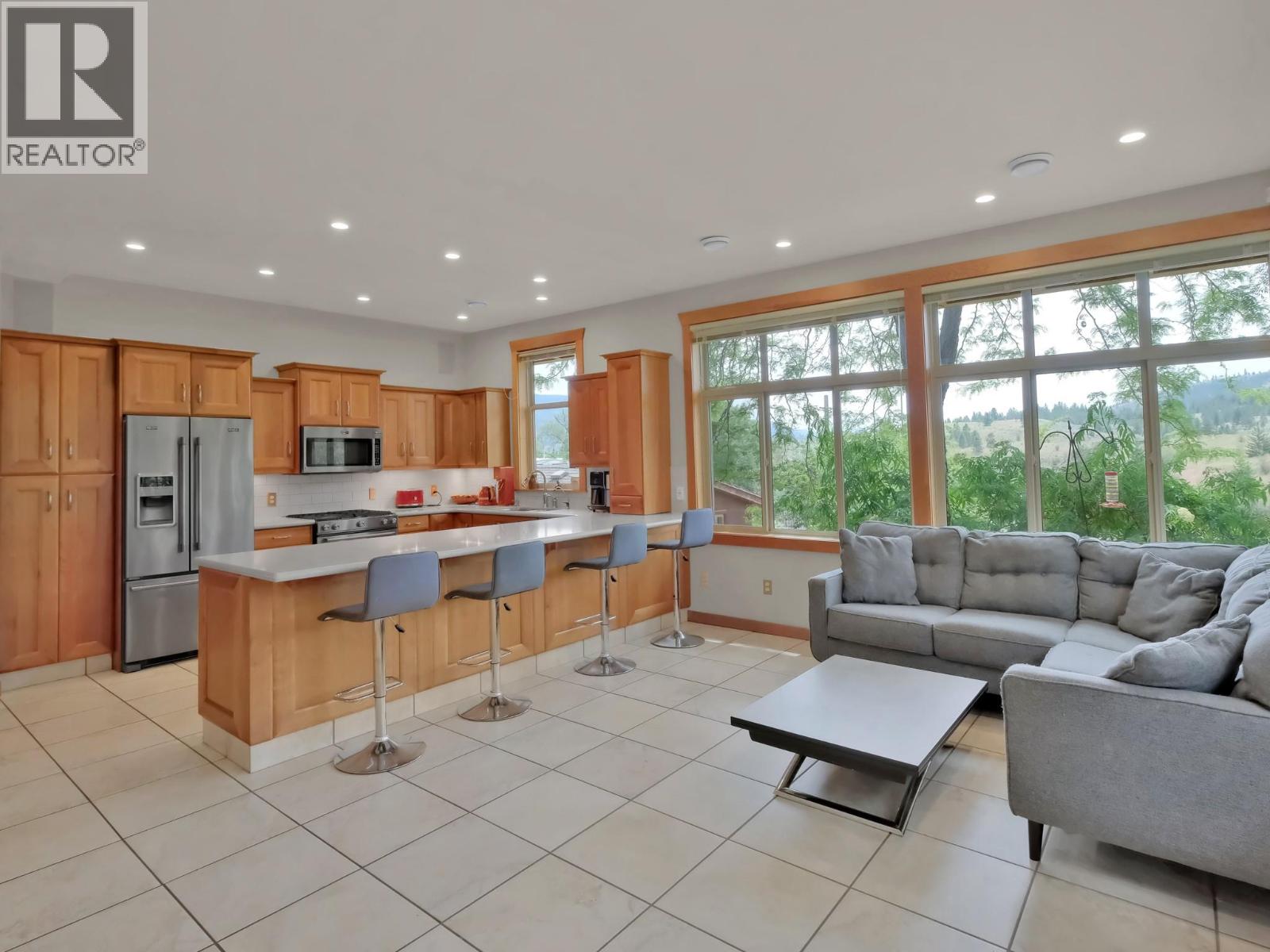 119 SUNGLO Drive, Penticton