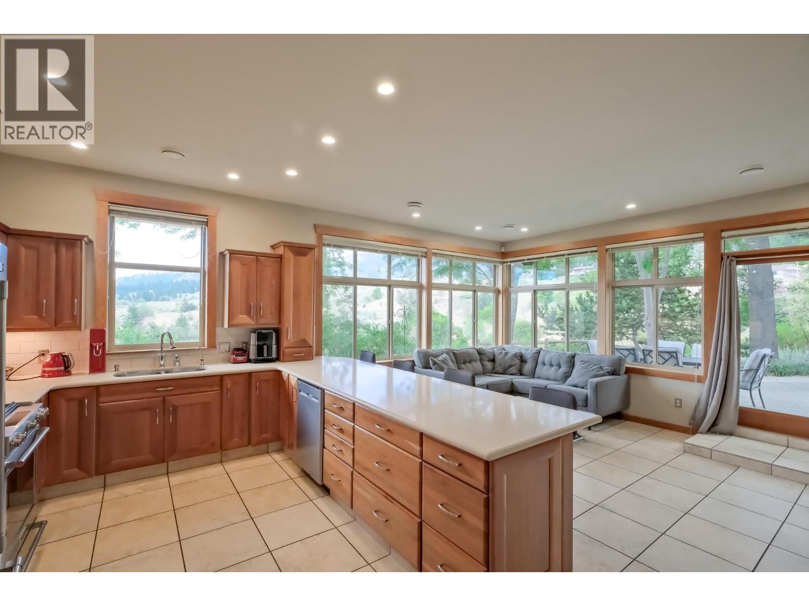 119 SUNGLO Drive, Penticton