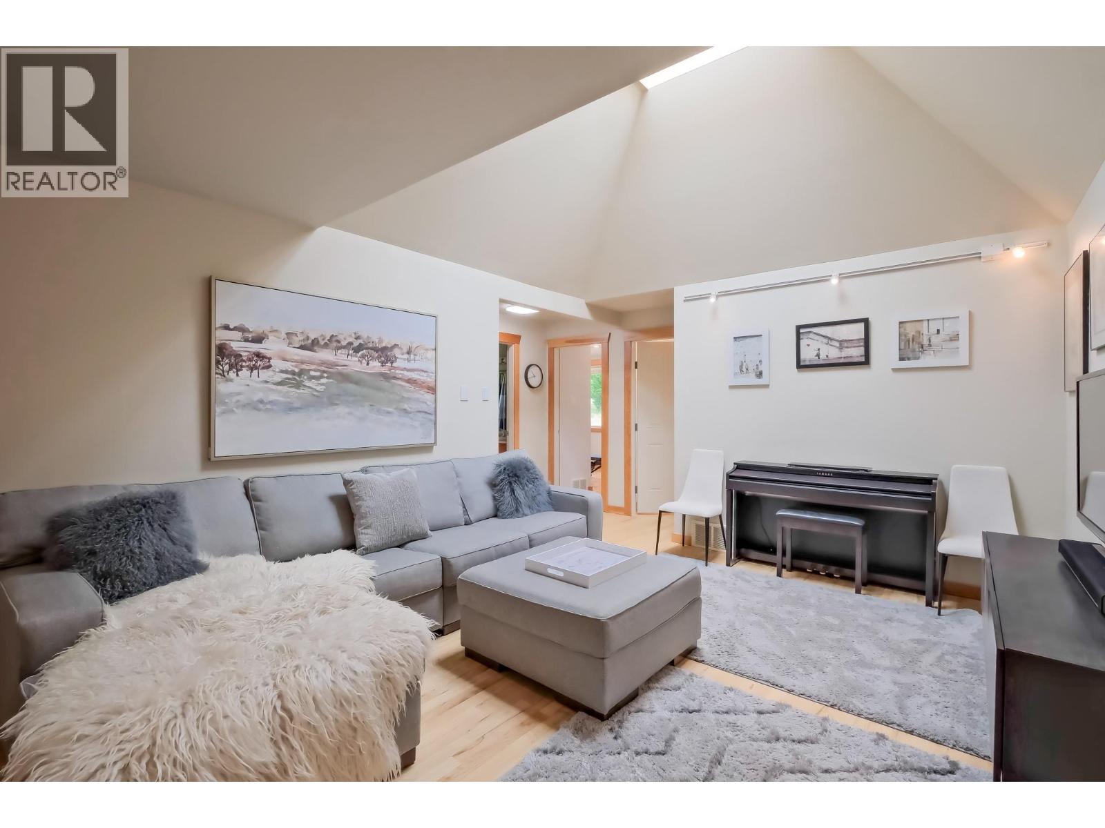 119 SUNGLO Drive, Penticton