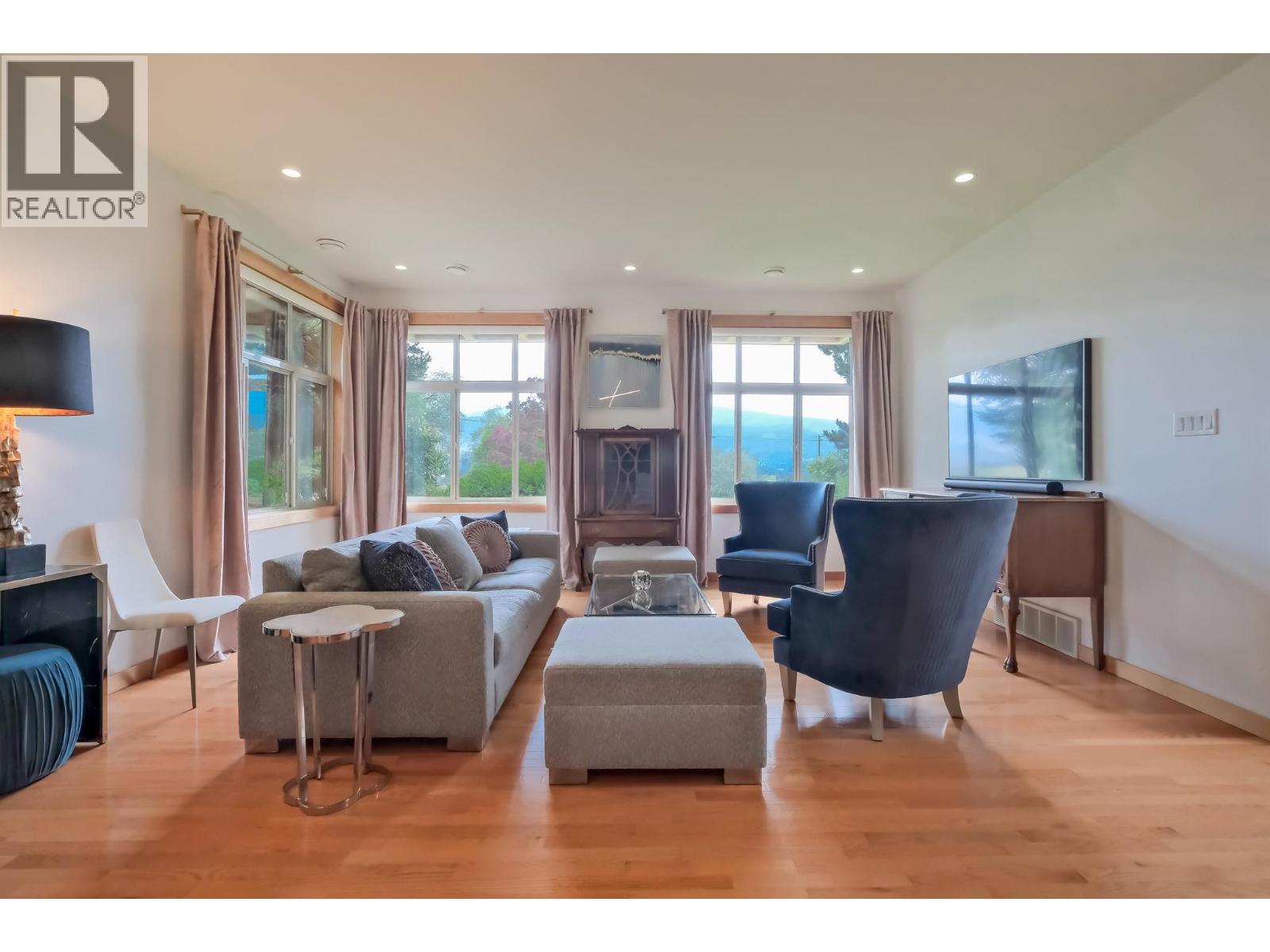 119 SUNGLO Drive, Penticton