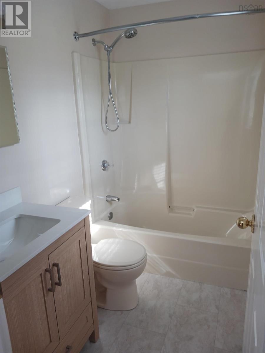 Property 31 of 43 of 24 Heritage Place