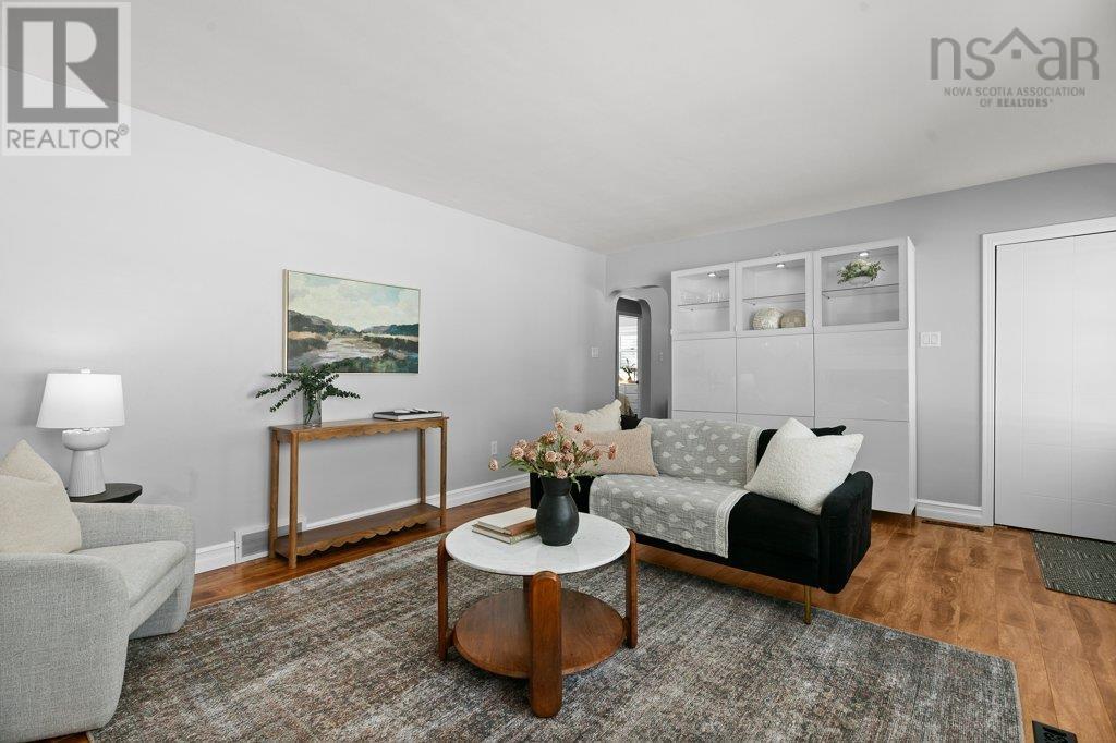 Property 7 of 45 of 29 Caudle Park Crescent