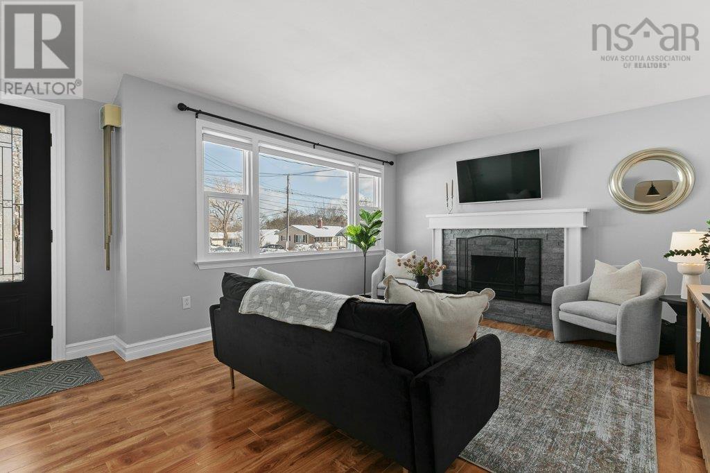 Property 6 of 45 of 29 Caudle Park Crescent