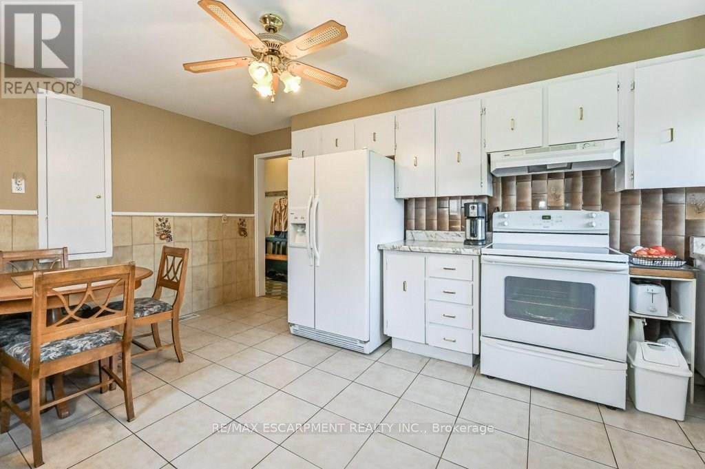 641 LIMERIDGE ROAD E - 5