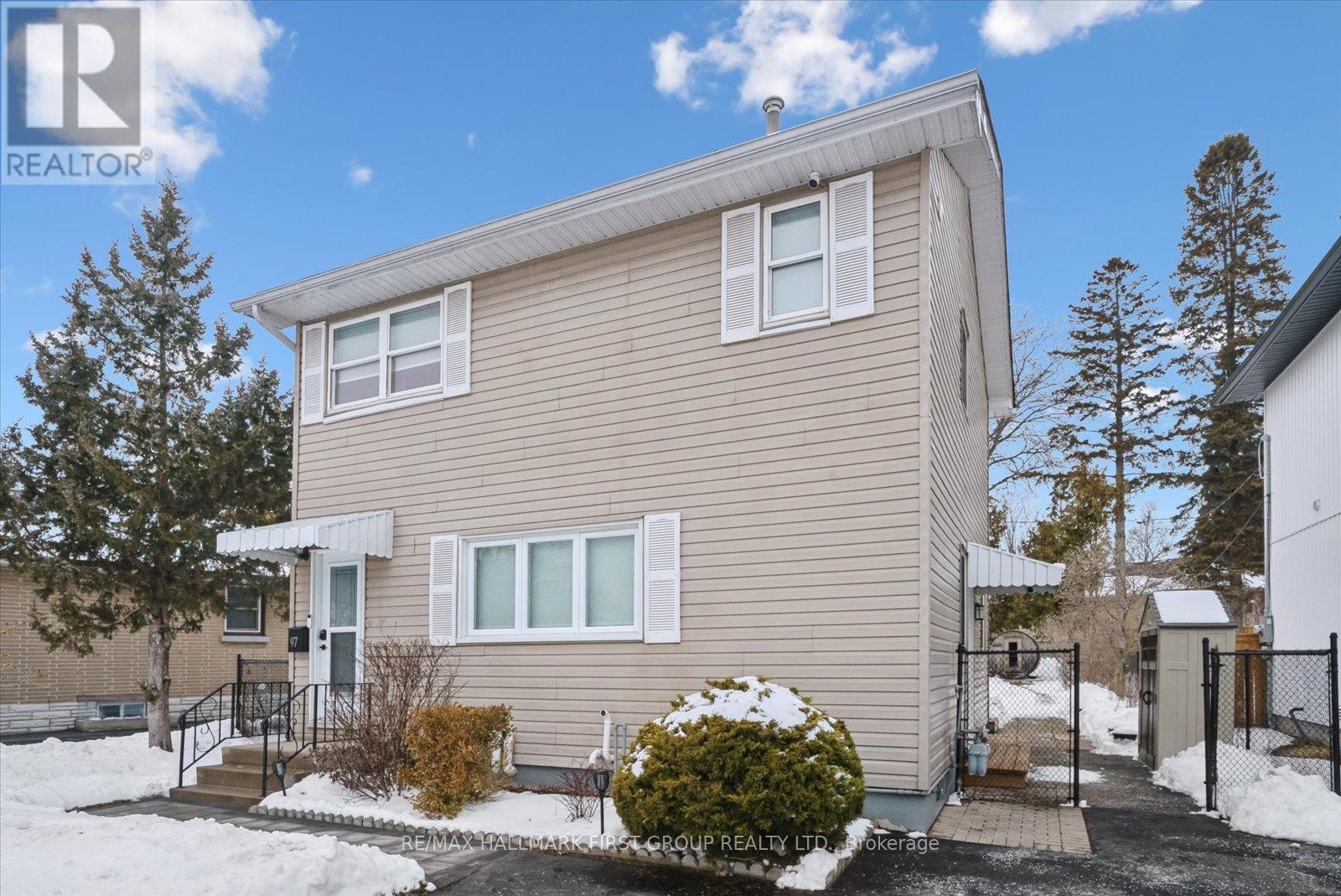 97 KINGS CRESCENT - Photo 2 of 33, Ajax (South East), Ontario