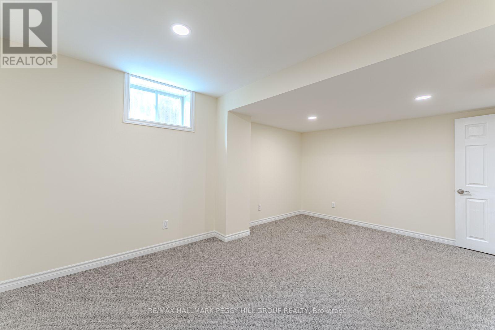 Single Family House for Sale in  WISMER AVENUE Barrie (Northwest) 