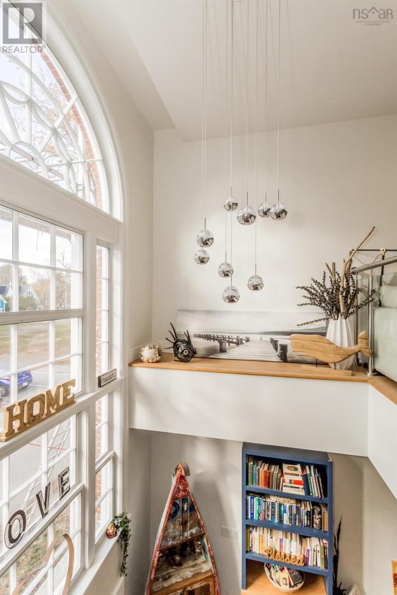 Property 19 of 39 of 204 151 Ritchie Street