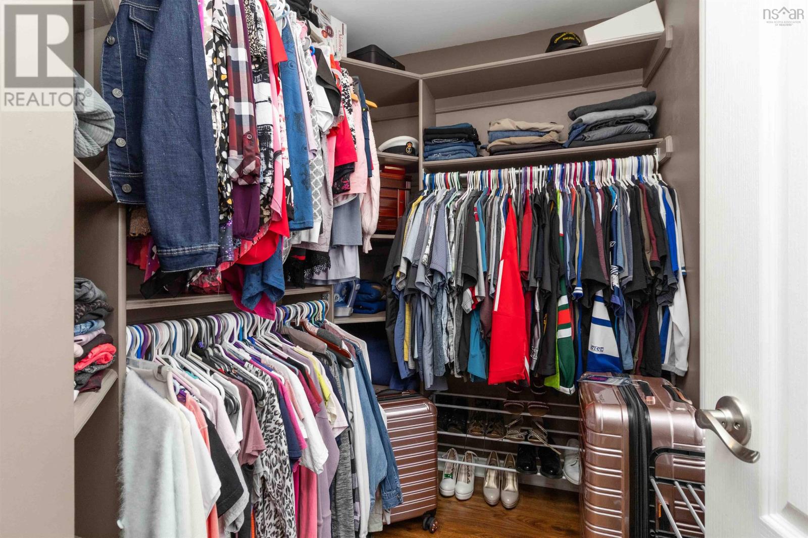 Property 22 of 49 of 378 Kingswood Drive