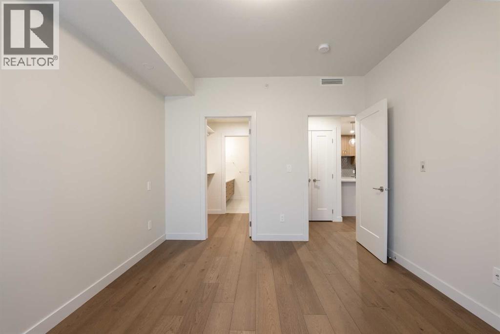 
          102 Scenic Drive North
            <br/>
            <span>Lethbridge</span>
            , 
            <span>AB</span>
             <span>T1J4L3</span>
         - Photo 40