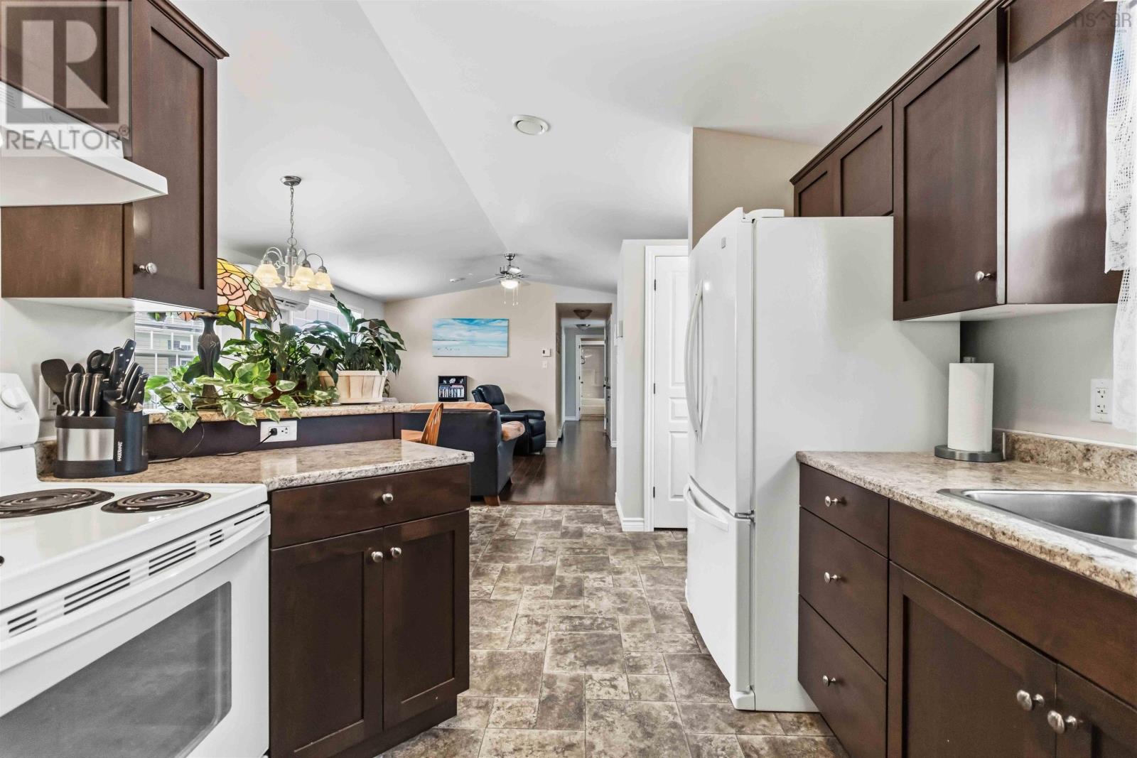 Property 19 of 34 of 65 Bonavista Drive