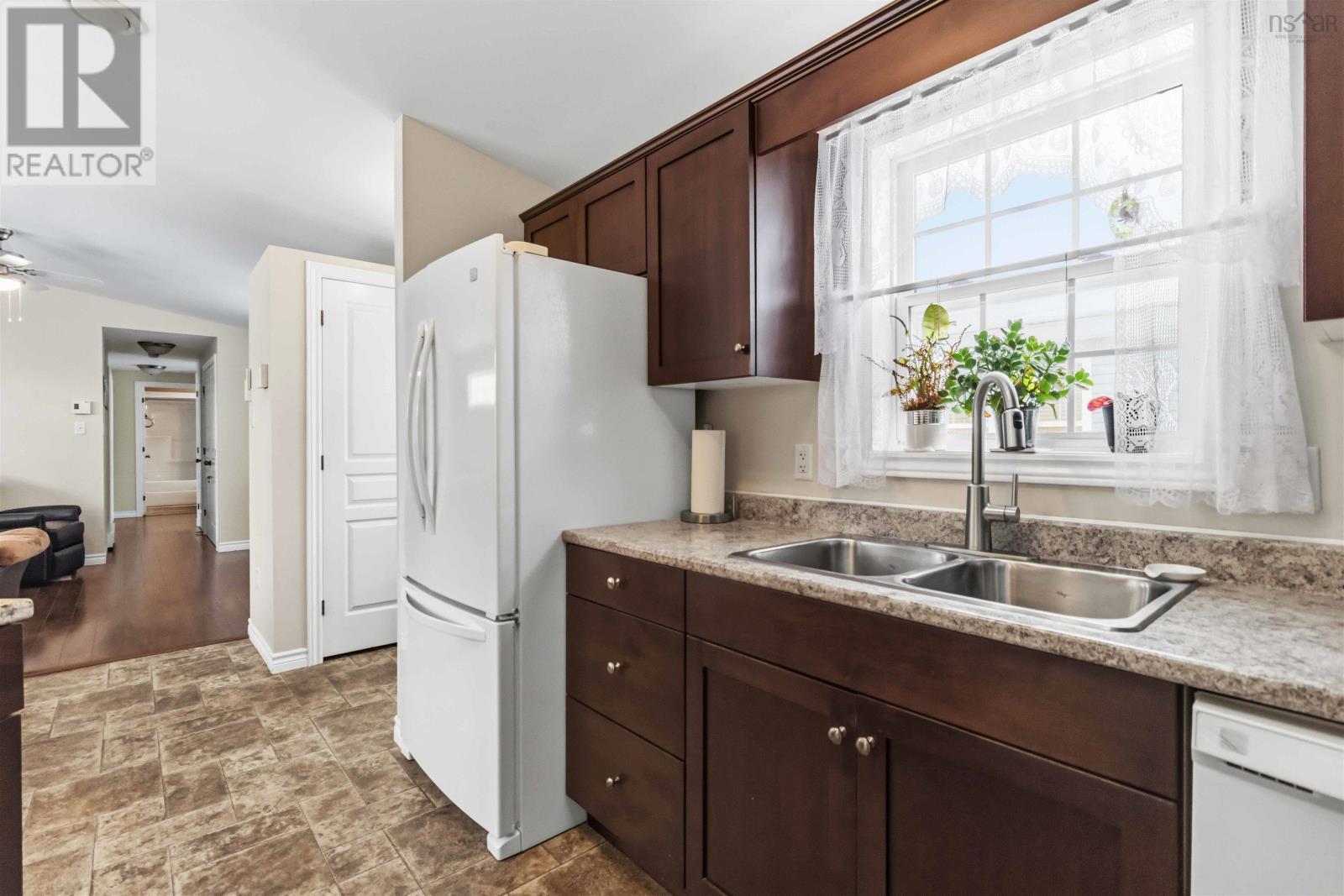 Property 20 of 34 of 65 Bonavista Drive