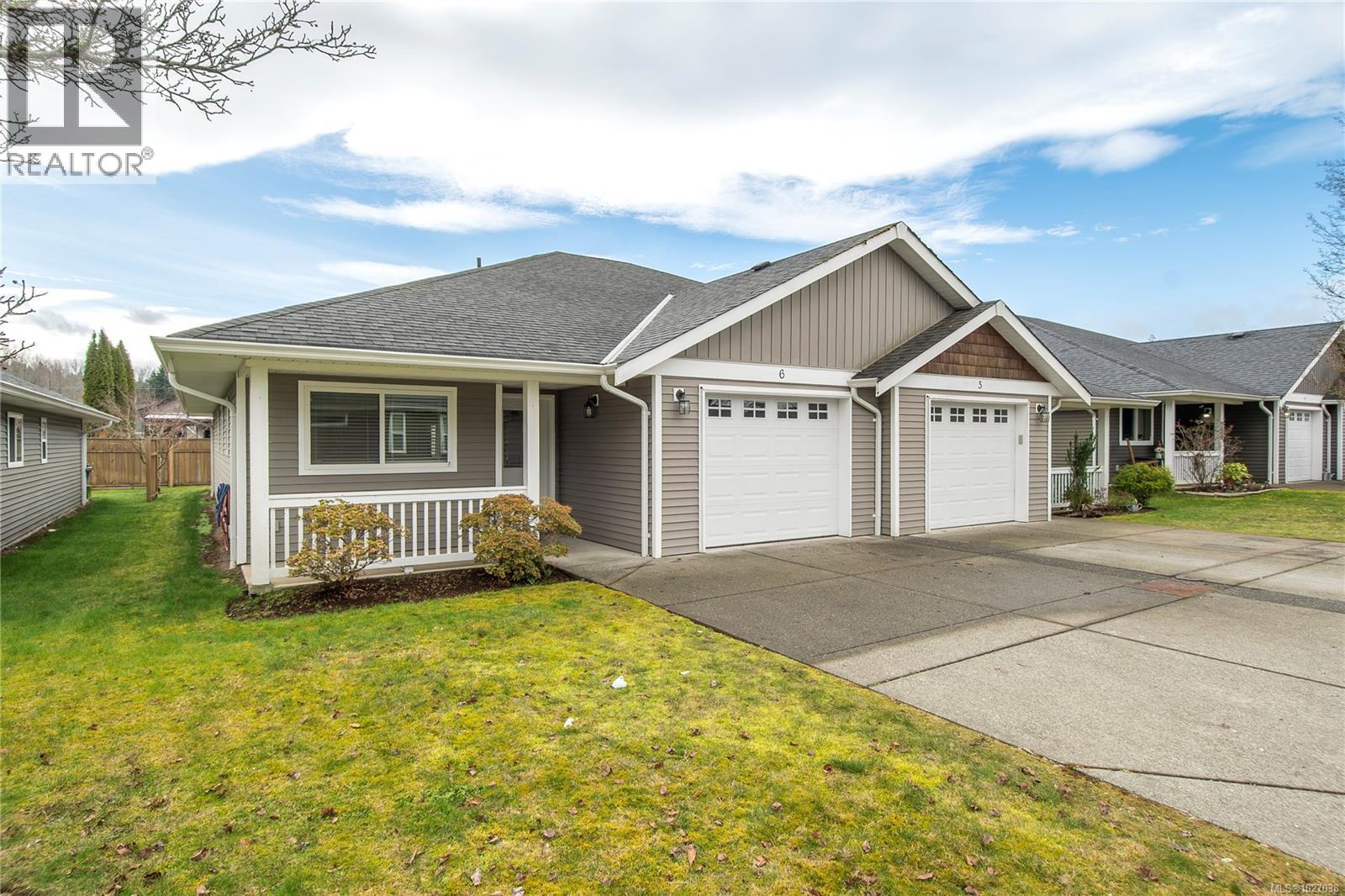 #6 3400 Coniston Cres - 3