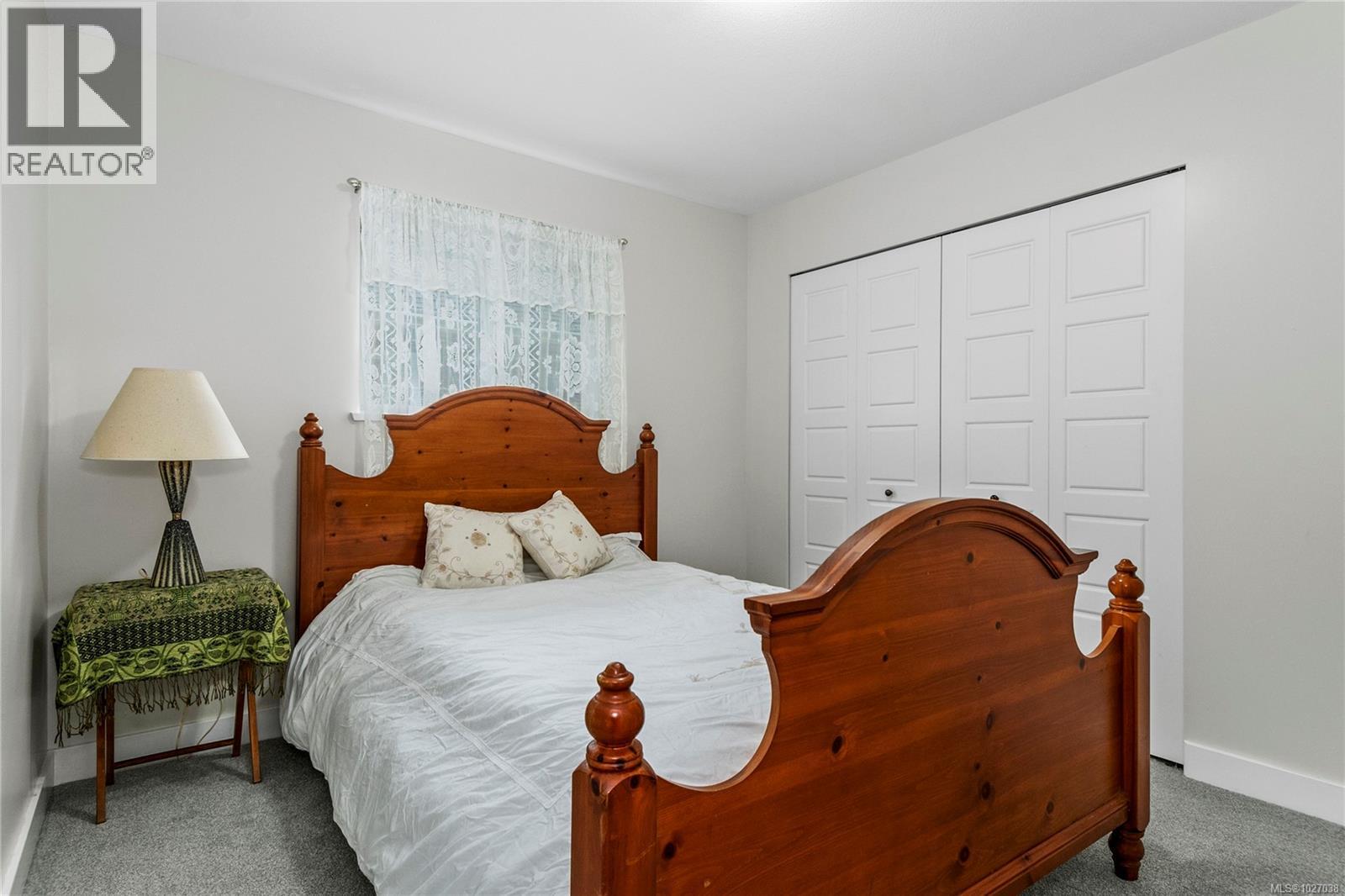 #6 3400 Coniston Cres - 19