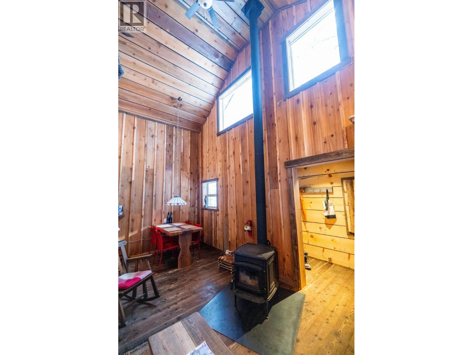 6225 PORTO RICO YMIR Road - 63