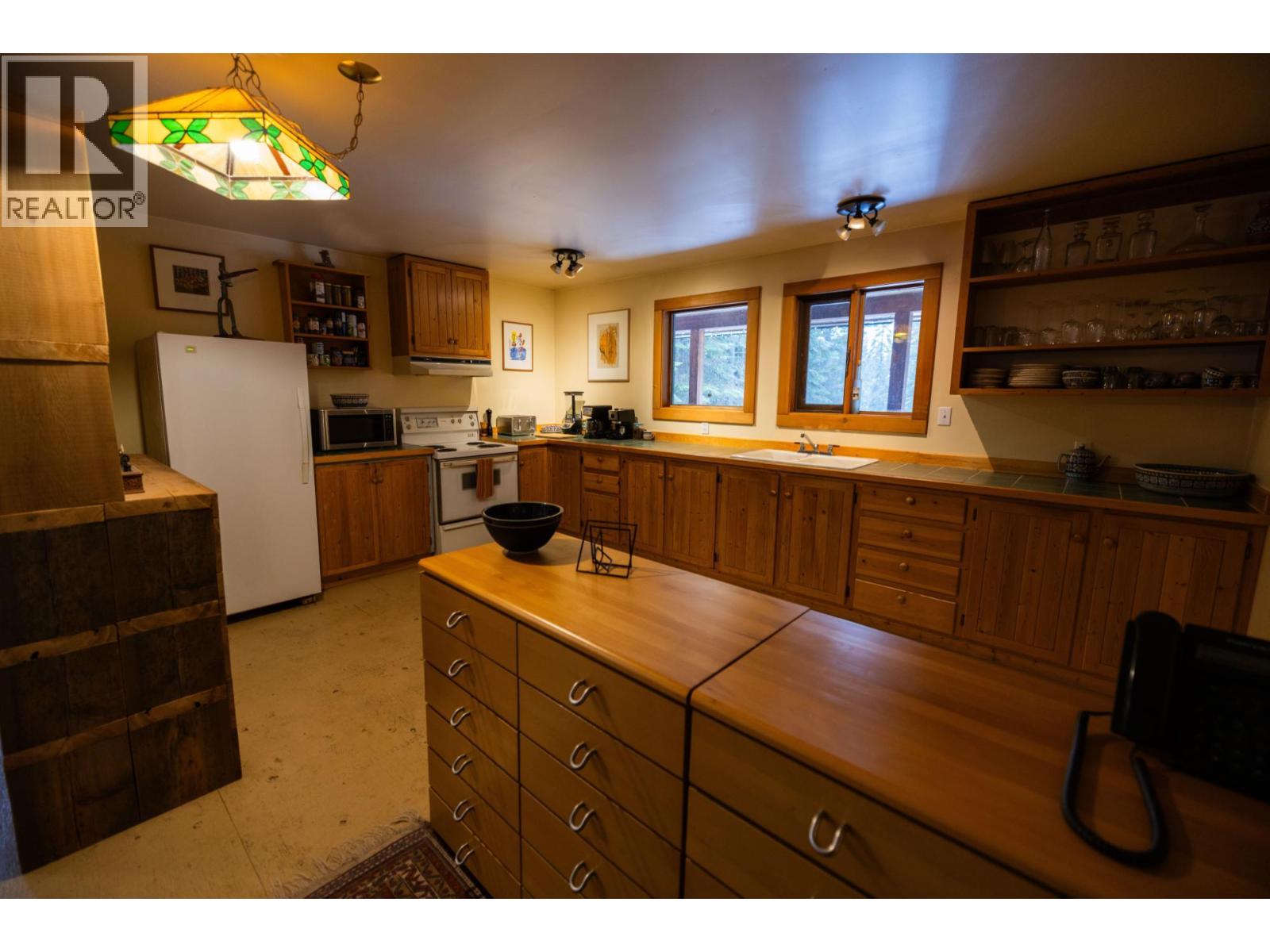 6225 PORTO RICO YMIR Road - 16