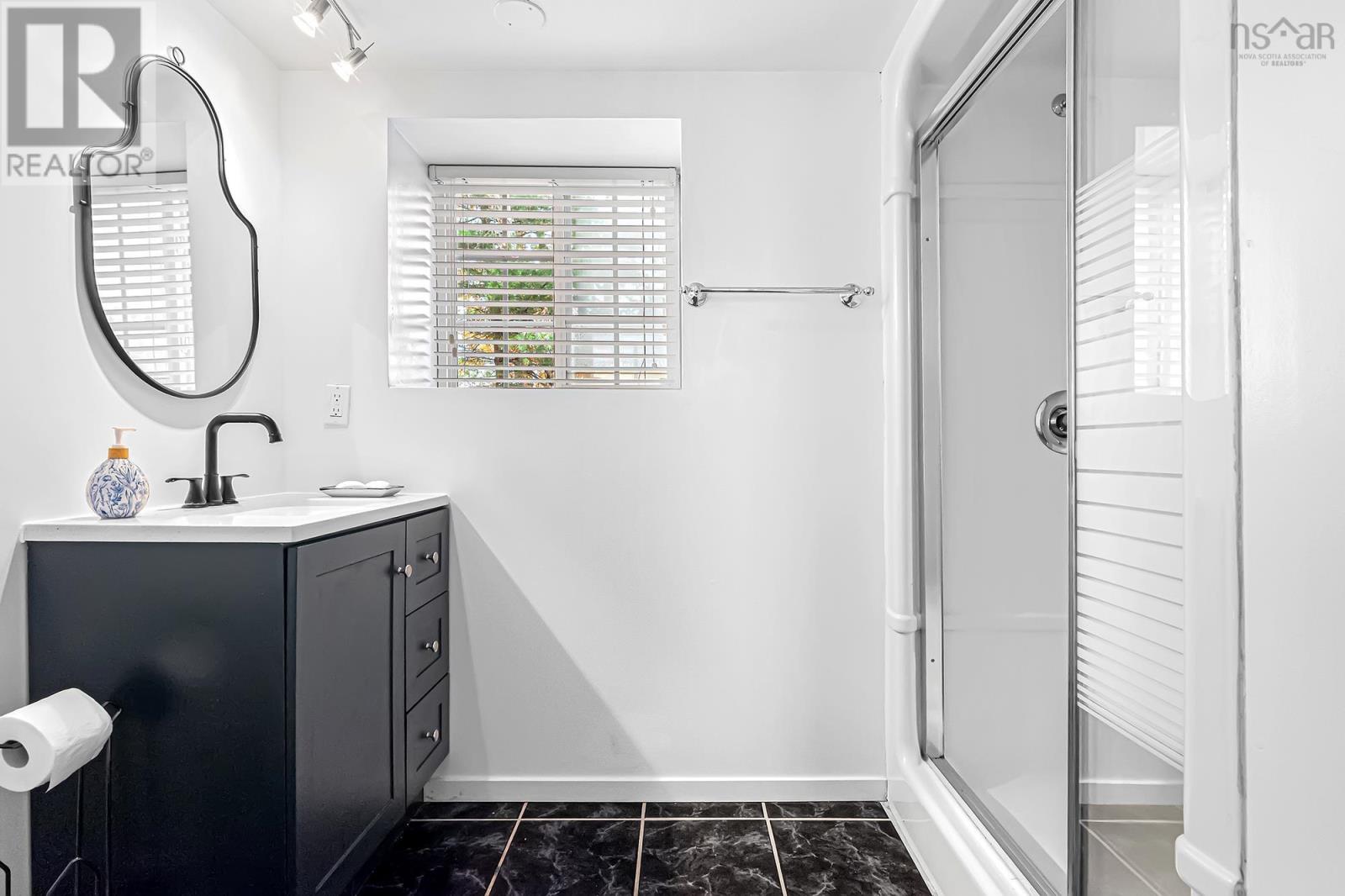 Property 23 of 46 of 73 Union Street