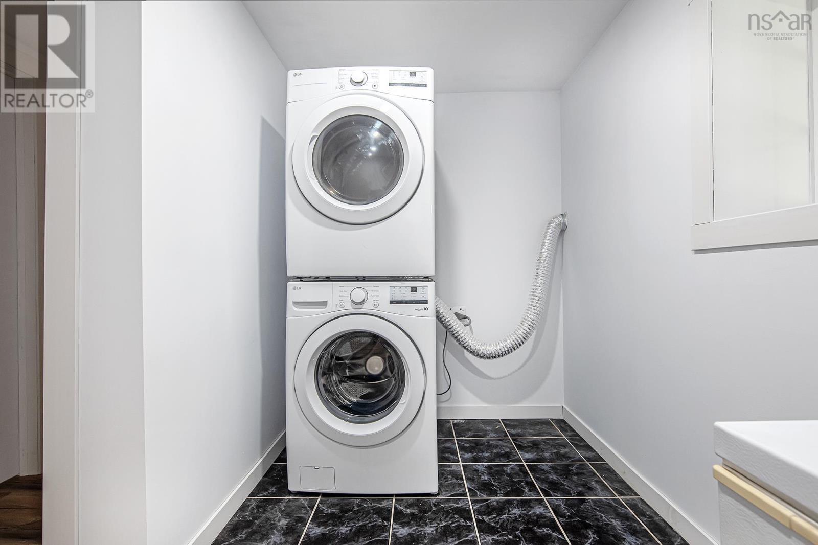 Property 26 of 46 of 73 Union Street