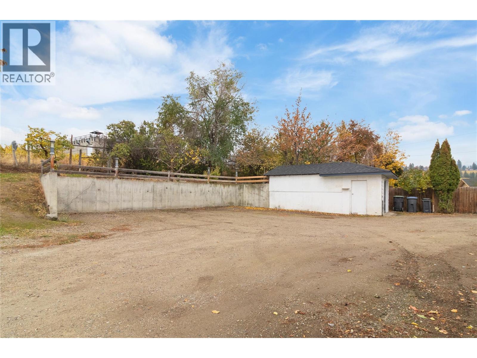  4829 Lakeshore Road, Kelowna