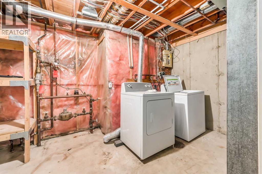 Single Family House for Sale in  Woodmont Terrace SW Woodbine Calgary 