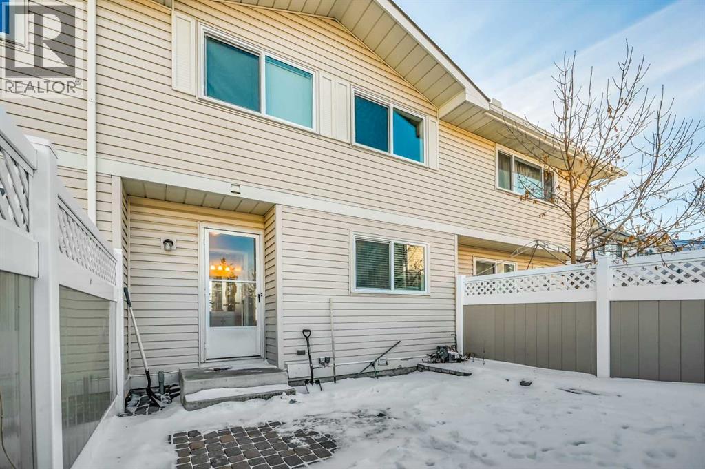 Single Family House for Sale in  Woodmont Terrace SW Woodbine Calgary 