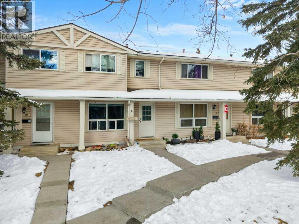 Single Family House for Sale in  Woodmont Terrace SW Woodbine Calgary 