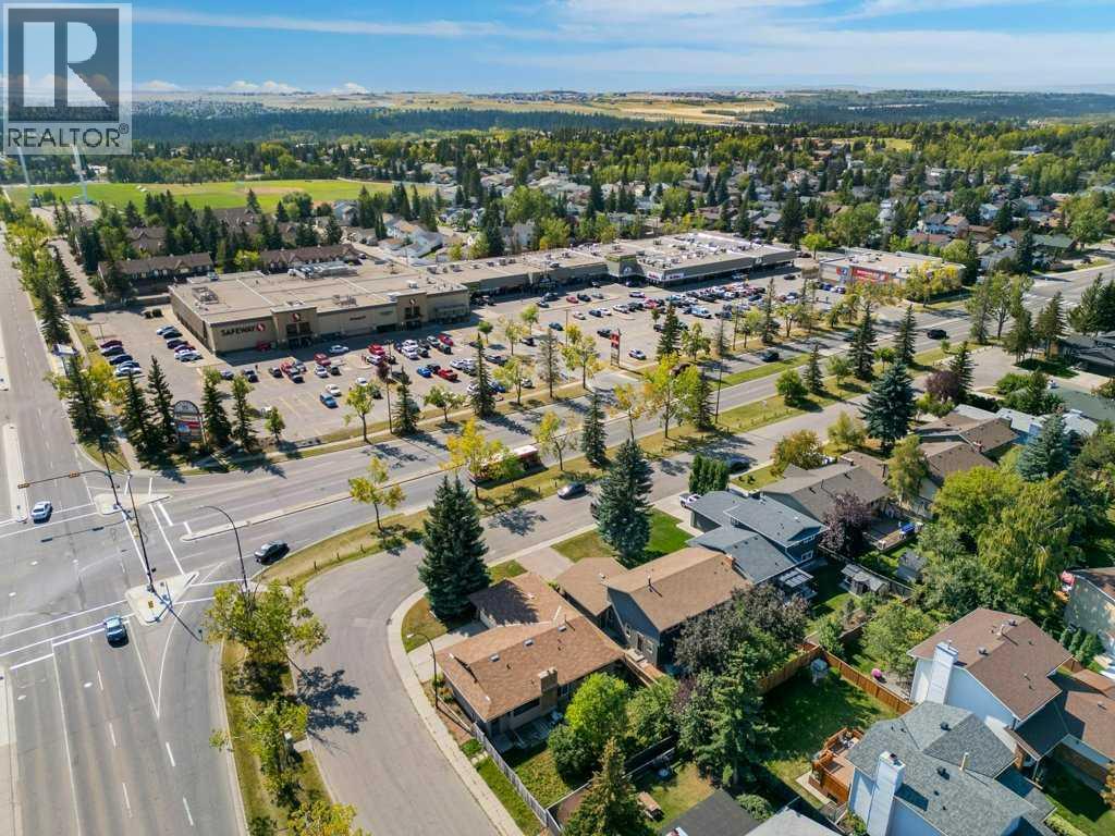 Single Family House for Sale in  Woodmont Terrace SW Woodbine Calgary 