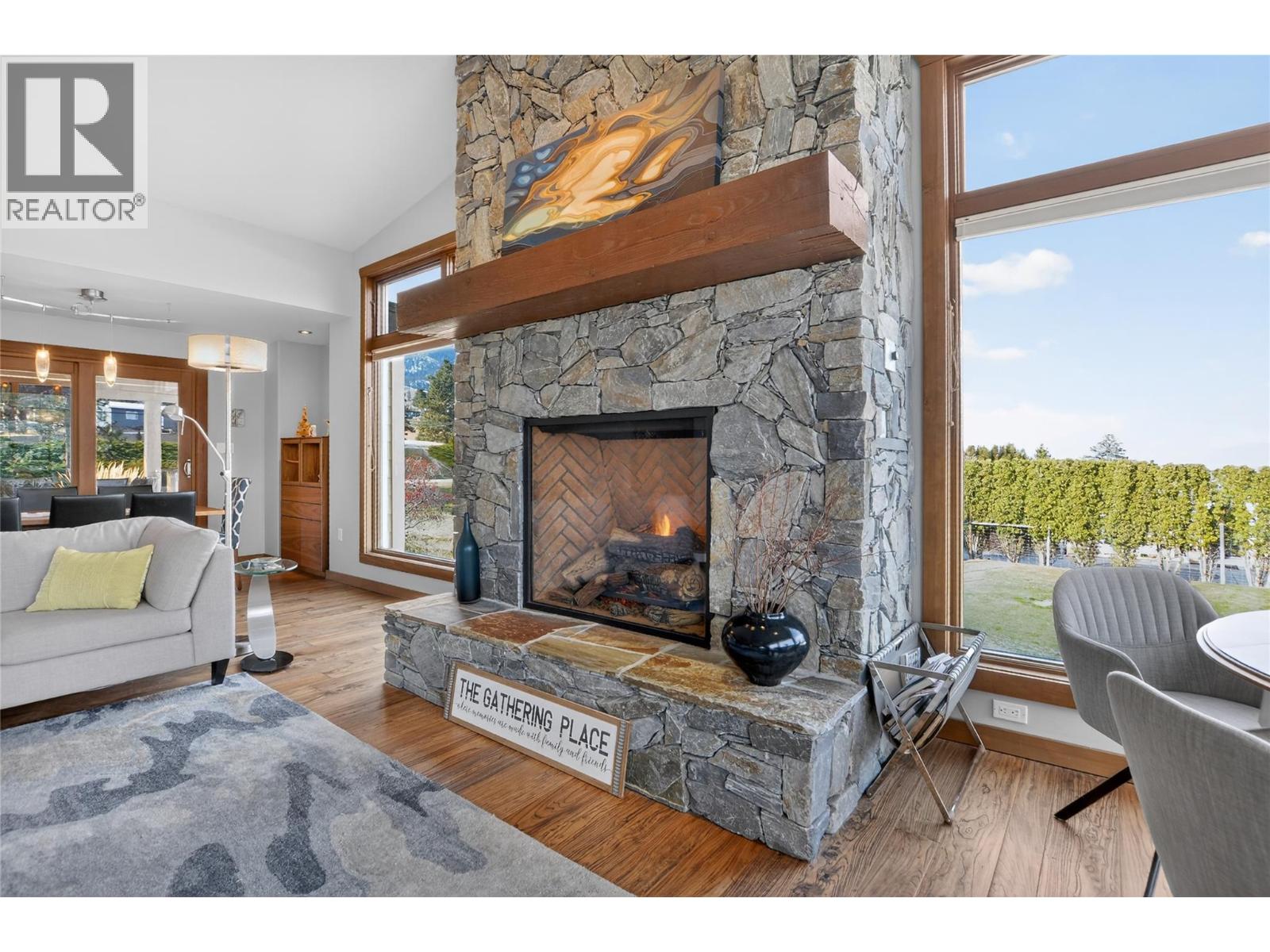  660 Pineview Drive, Kaleden