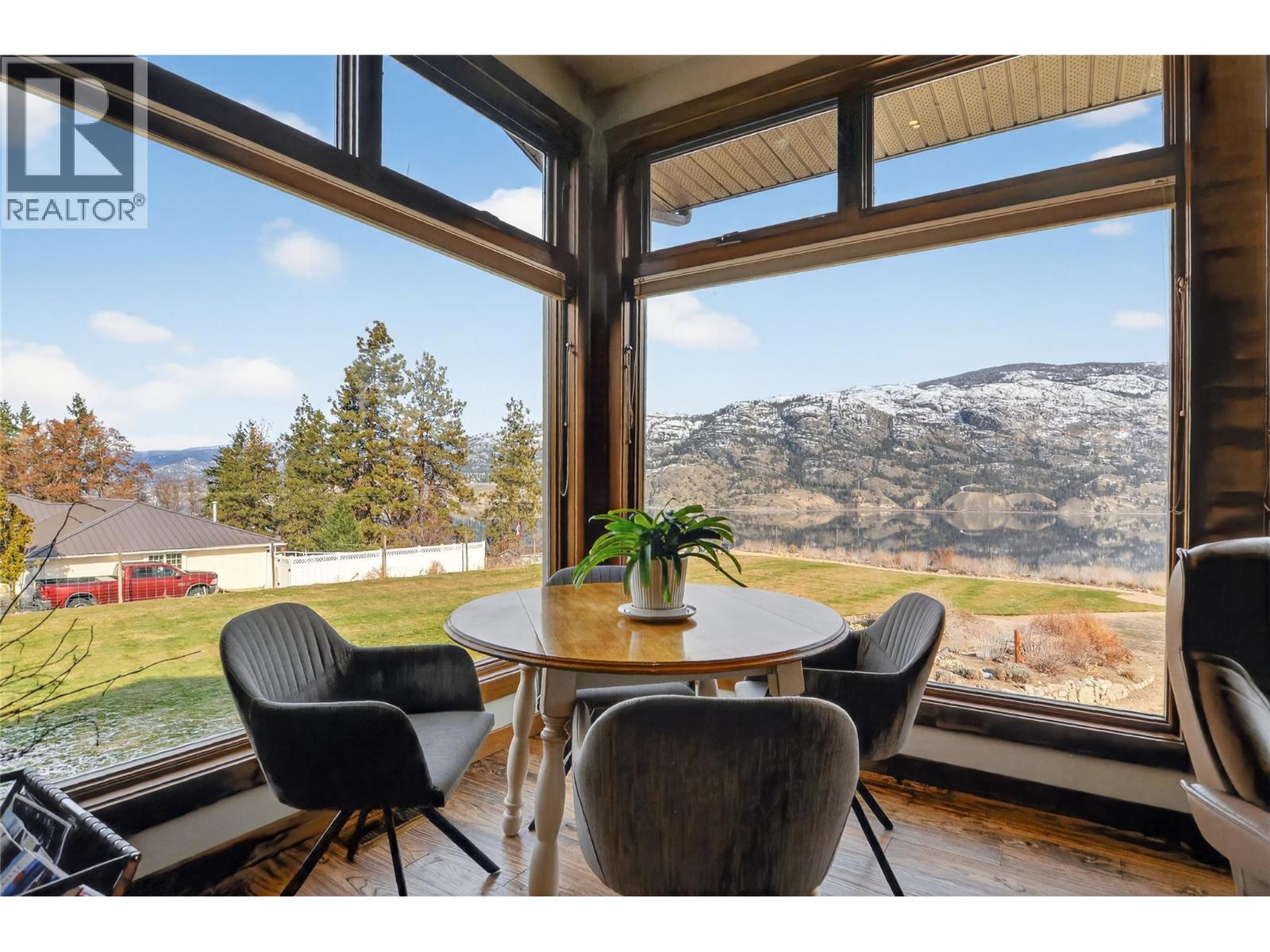  660 Pineview Drive, Kaleden