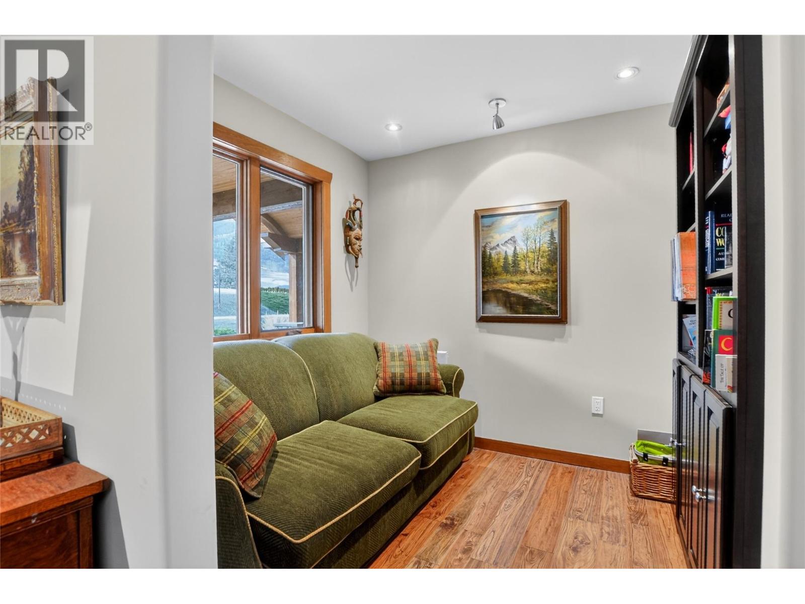  660 Pineview Drive, Kaleden