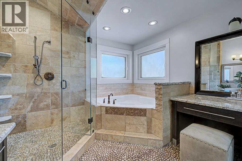 Single Family House for Sale in   Avenue NE Winston Heights/Mountview Calgary 