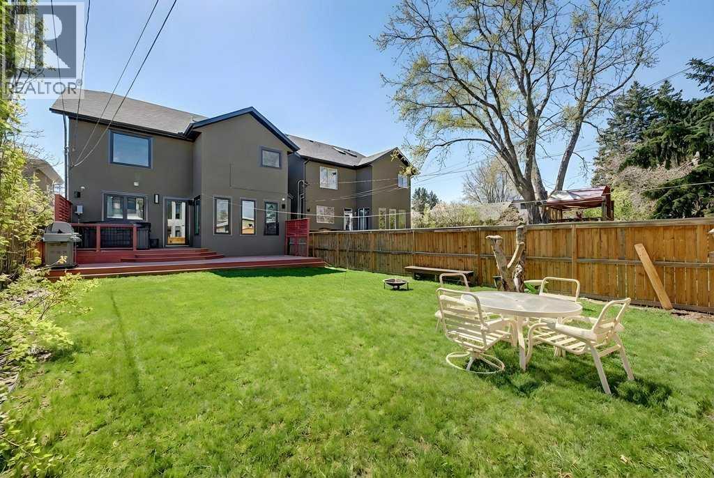 Single Family House for Sale in   Avenue NE Winston Heights/Mountview Calgary 