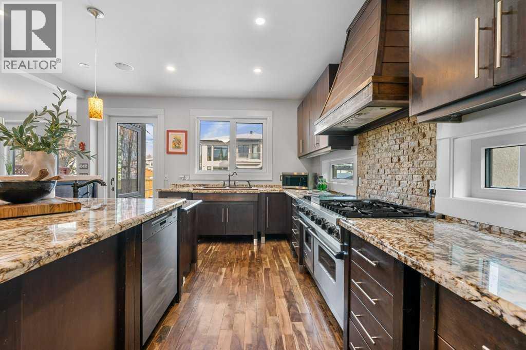 Single Family House for Sale in   Avenue NE Winston Heights/Mountview Calgary 