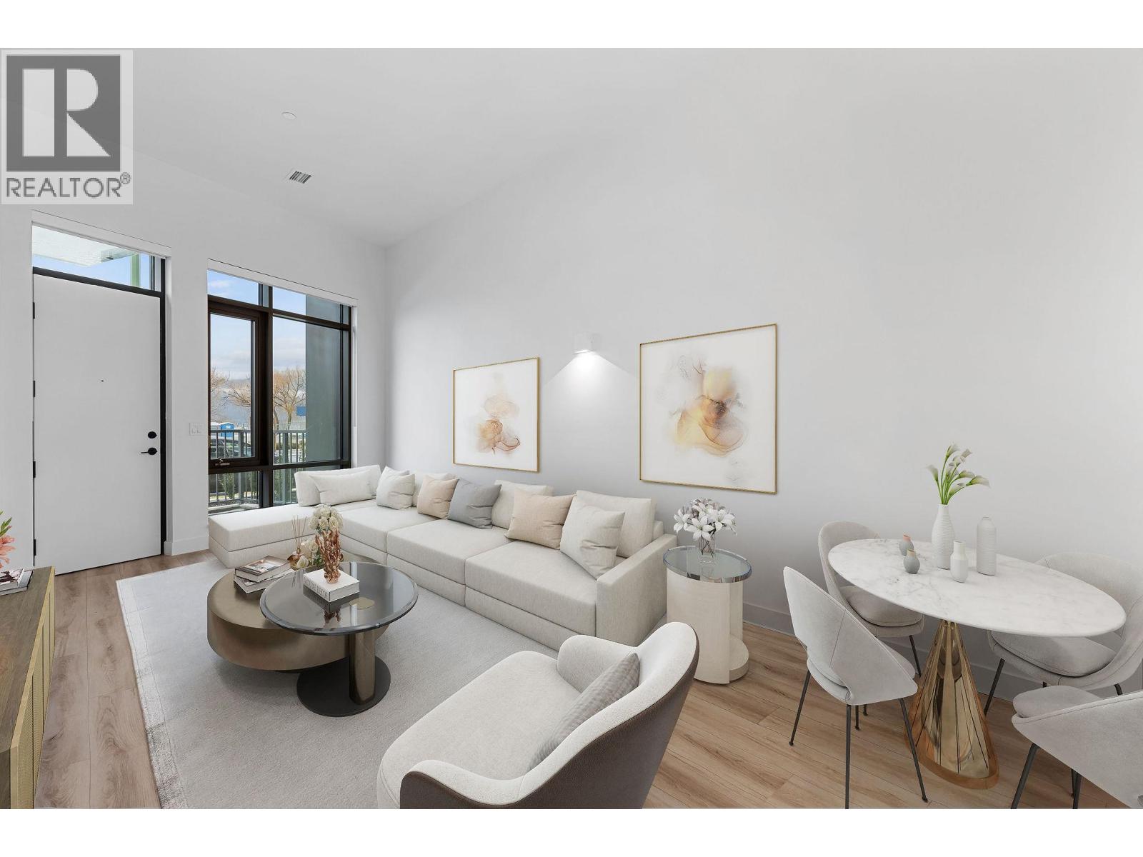  3071 Abbott Street, Kelowna