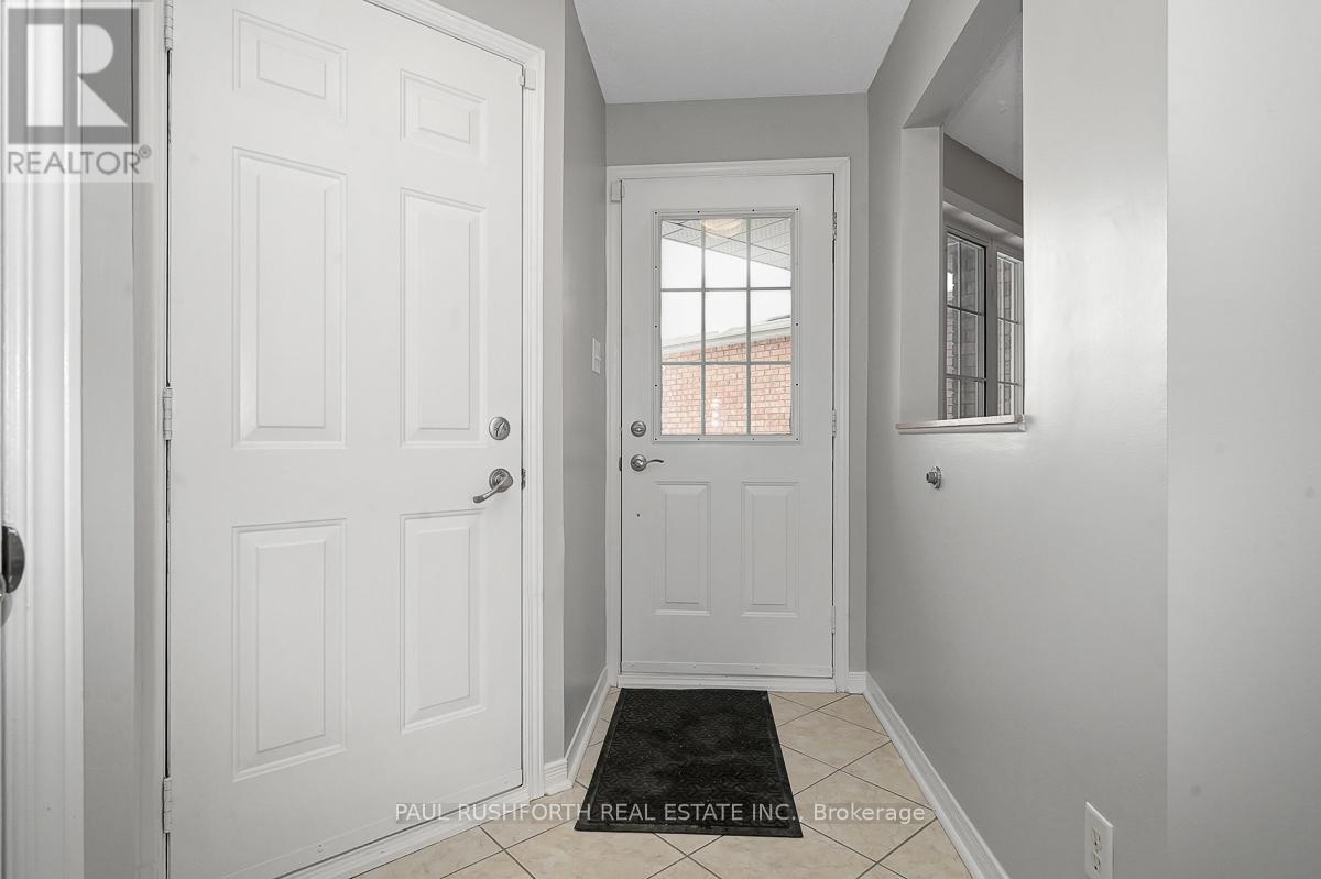 1091 BALLANTYNE DRIVE - Photo 2 of 39, Ottawa, Ontario