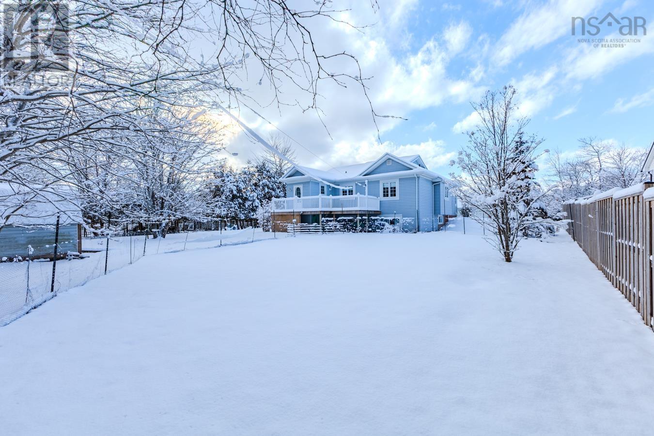 Property 45 of 48 of 40 Silverwood Dr.