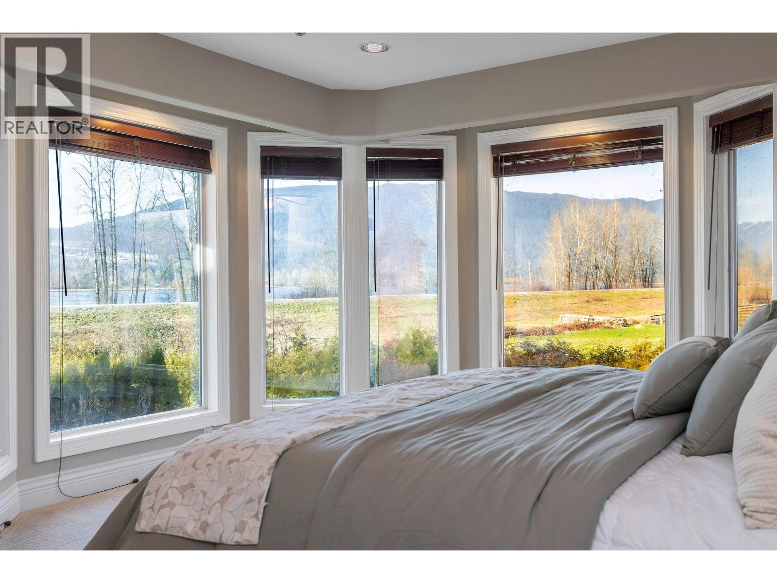 14531 CHARLIER ROAD, Pitt Meadows
