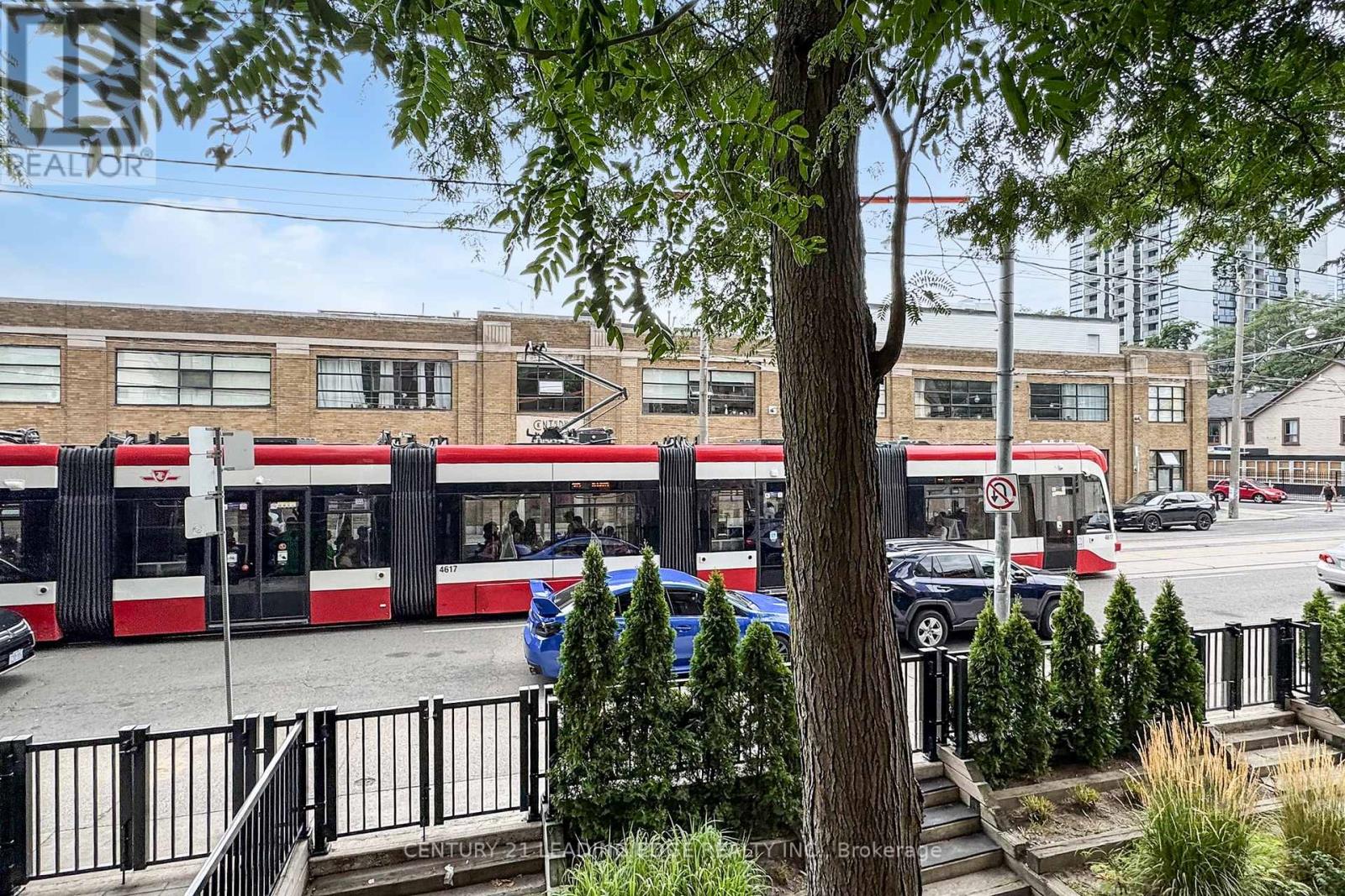 4 - 364 DUNDAS STREET E - Photo 5 of 37, Toronto (Moss Park), Ontario