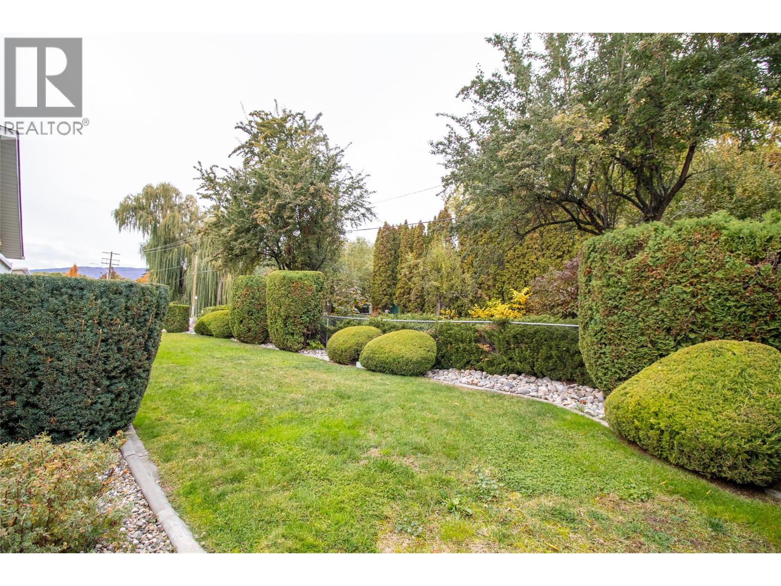 #2 1209 Brookside Avenue - 18