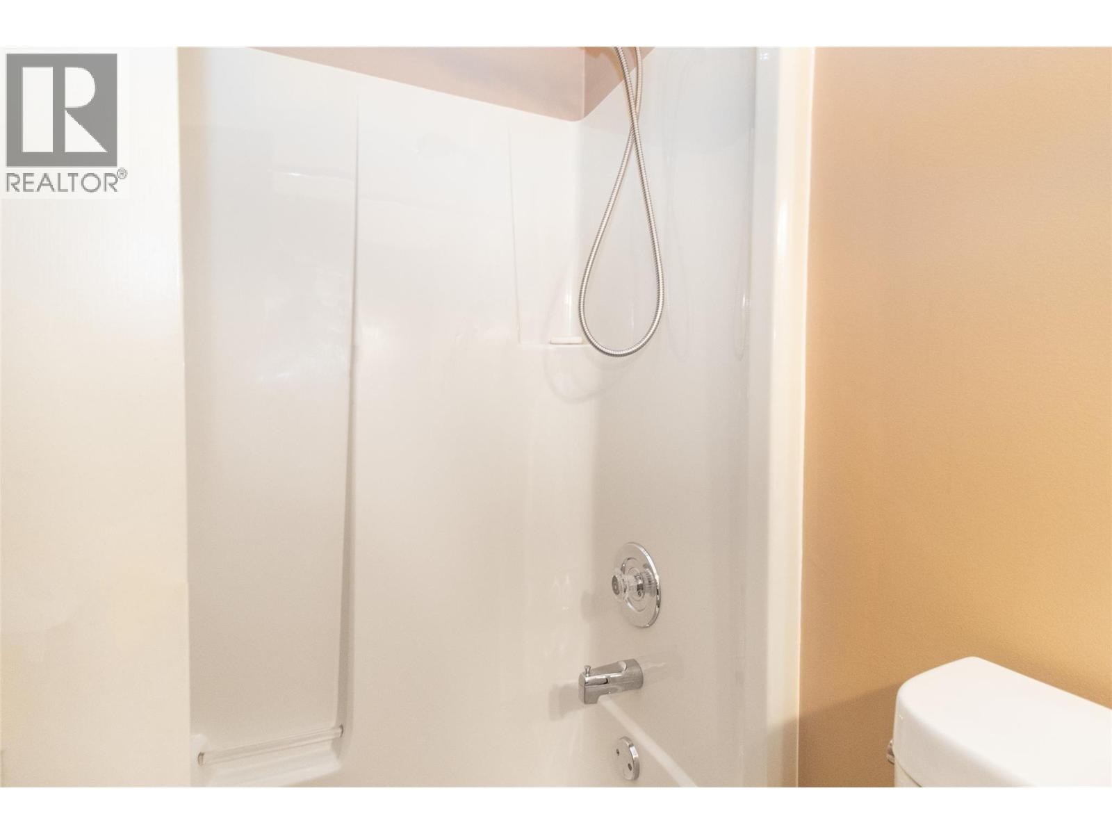 1209 Brookside Avenue Unit# 2, Kelowna