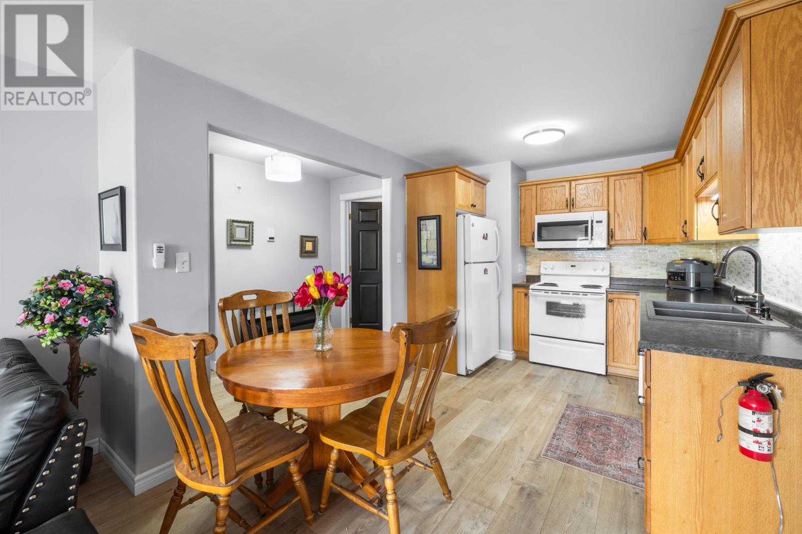 5 2 Elena Court - Photo 4 of 43, Charlottetown, Prince Edward Island