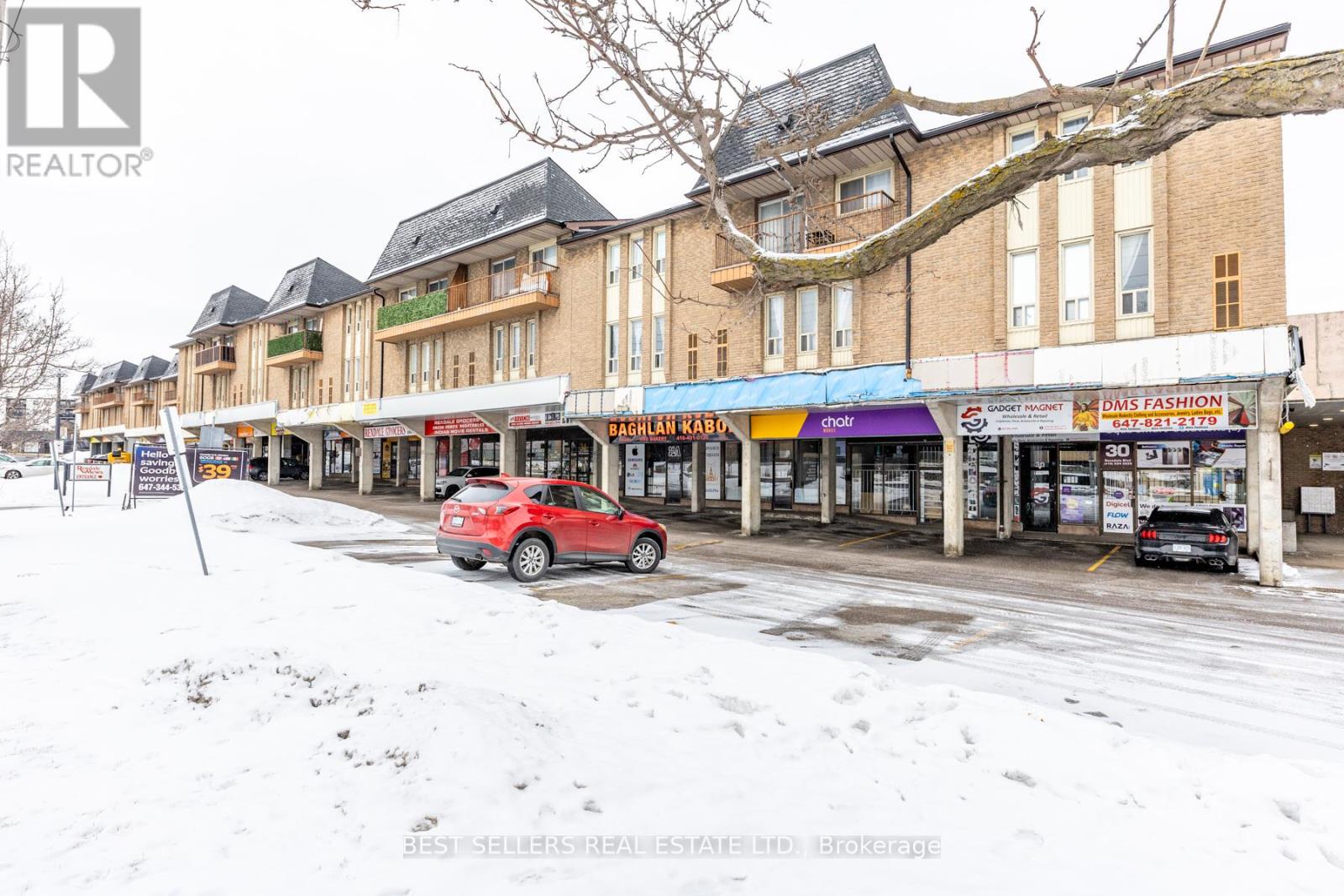 28 Rexdale Boulevard 48