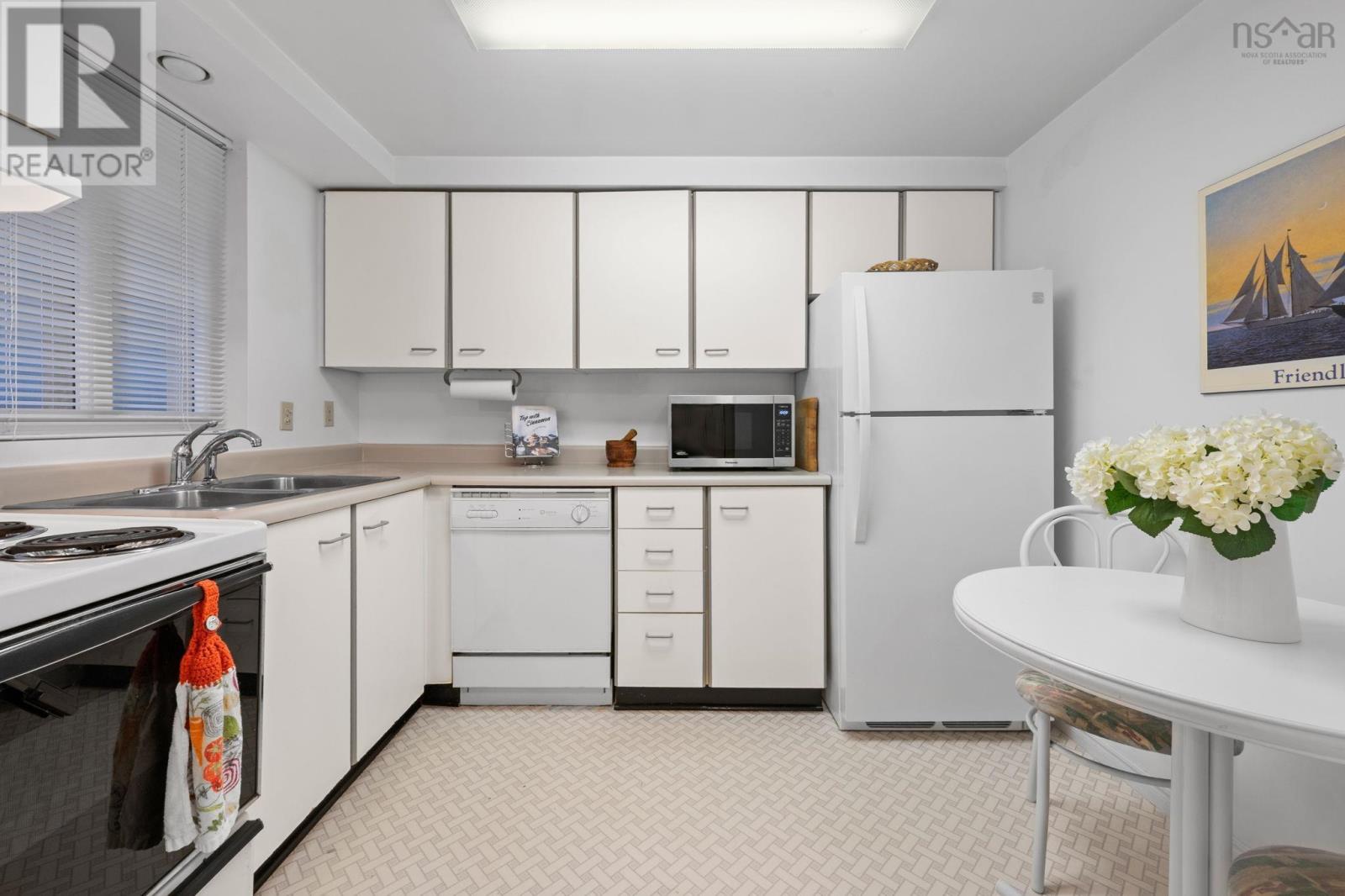 Property 6 of 23 of 310 61 Nelsons Landing Boulevard