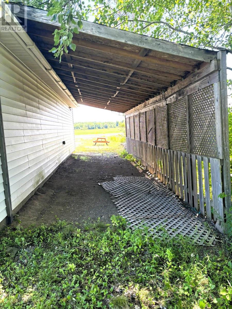 Property 6 of 27 of 7643 Hwy#2 Highway