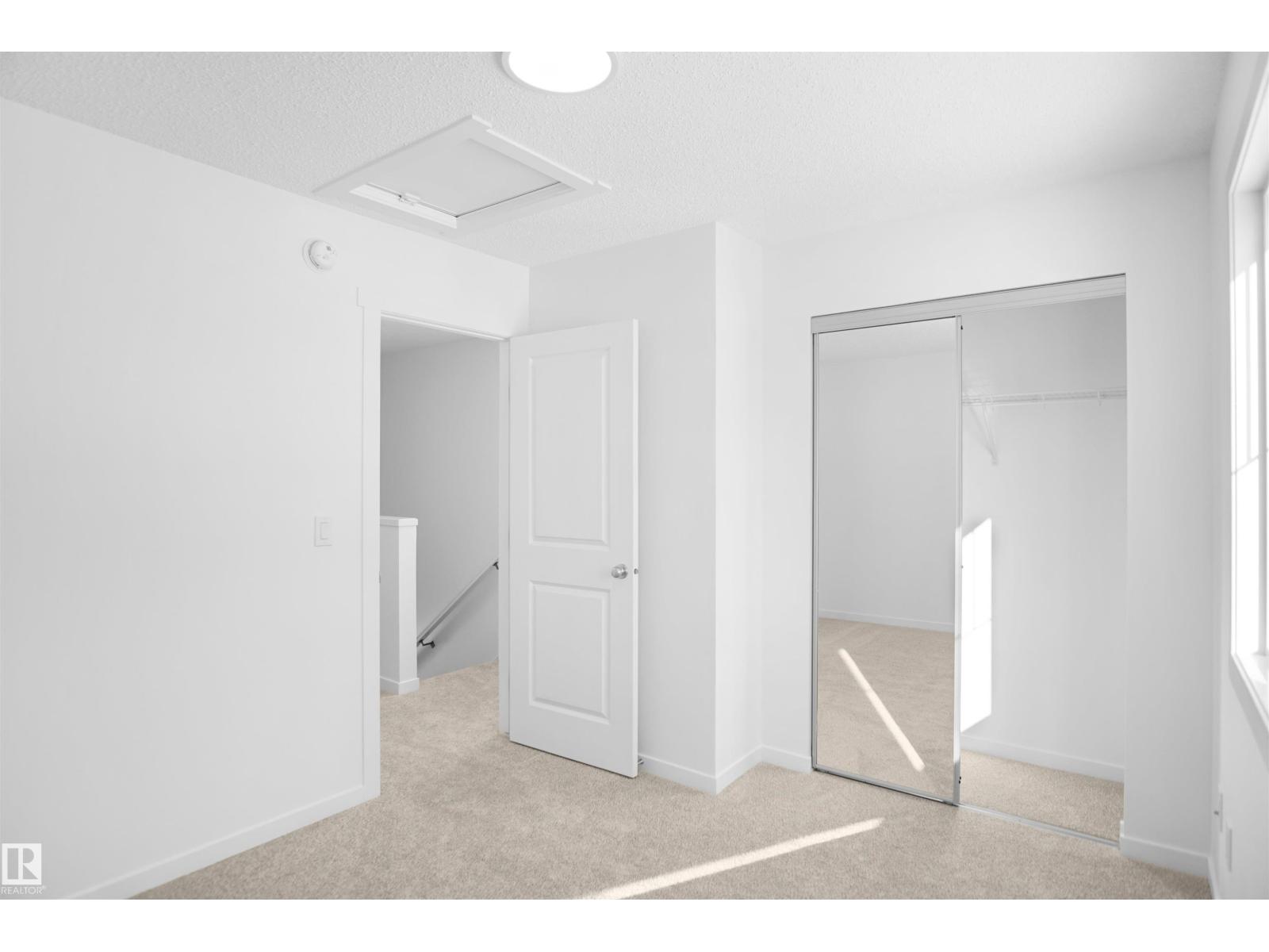 
          40 531 MERLIN LANDING LD NW
            <br/>
            <span>Edmonton</span>
            , 
            <span>AB</span>
             <span>T5Y4B7</span>
         - Photo 18